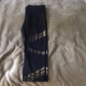 Worn once xersion capris workout leggings